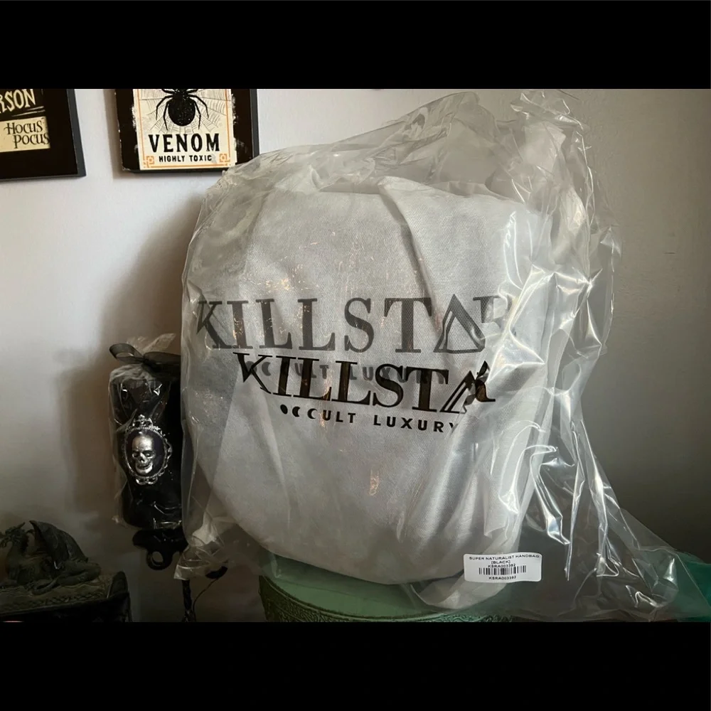 BNIP - NWT KILLSTAR PURSE Super Naturalist handbag / Round Pentagram Goth Purse - Picture 7 of 11